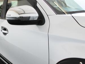 Mitsubishi Triton 2.4DI-D double cab 4x4 Xtreme - Image 13