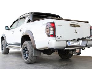 Mitsubishi Triton 2.4DI-D double cab 4x4 Xtreme - Image 5