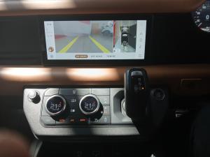Land Rover Defender 110 D300 X - Image 11