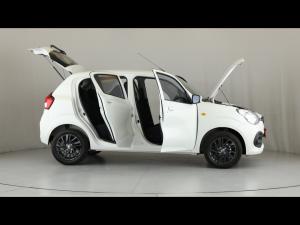 Toyota Vitz 1.0 XR auto - Image 15