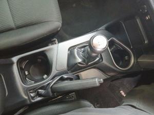 Toyota RAV4 2.2D-4D AWD GX - Image 9
