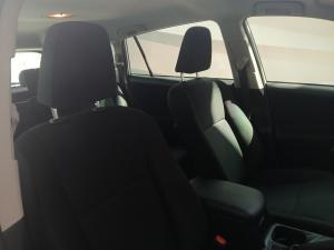 Toyota RAV4 2.2D-4D AWD GX - Image 12