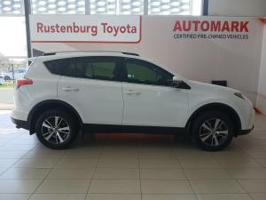 Toyota RAV4 2.2D-4D AWD GX - Image 3