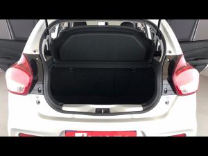 Toyota Vitz 1.0 XR manual - Image 18