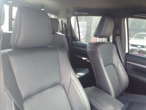Toyota Hilux 2.8GD-6 double cab 4x4 Legend auto - Image 10