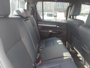 Toyota Hilux 2.8GD-6 double cab 4x4 Legend auto - Image 11