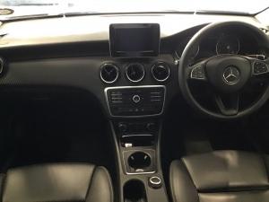 Mercedes-Benz GLA GLA200 - Image 6