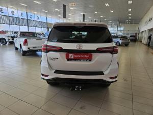 Toyota Fortuner 2.4GD-6 auto - Image 5