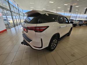 Toyota Fortuner 2.4GD-6 auto - Image 2