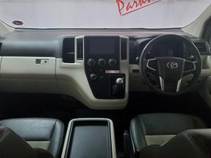 Toyota Quantum 2.8 LWB bus 11-seater GL - Image 6