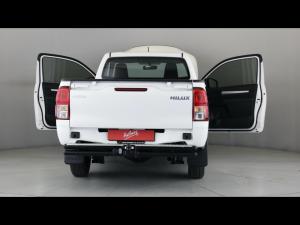 Toyota Hilux 2.4GD single cab S (aircon) - Image 9