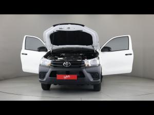 Toyota Hilux 2.4GD single cab S (aircon) - Image 13