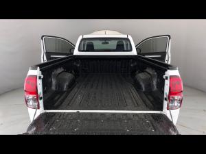 Toyota Hilux 2.4GD single cab S (aircon) - Image 18