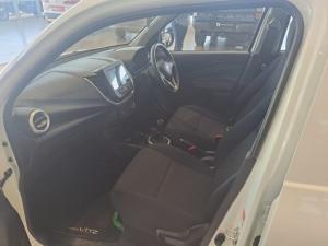 Toyota Vitz 1.0 XR - Image 7