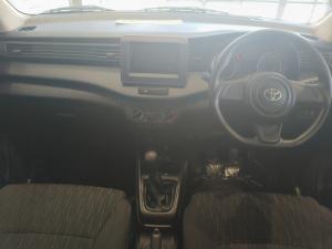Toyota Rumion 1.5 S - Image 6