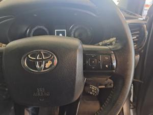 Toyota Hilux 2.8 GD-6 Raider 4X4E/CAB - Image 10