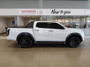 Isuzu D-MAX 3.0 Ddi V-CROSS HR automatic D/C - Image 3