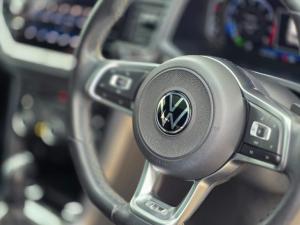 Volkswagen T-ROC 2.0 TSI 4M R-LINE DSG - Image 6