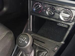 Volkswagen Polo 1.0 TSI Trendline - Image 8