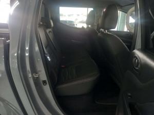 Nissan Navara 2.5DDTI PRO-2X automatic D/C - Image 10