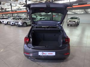 Volkswagen Polo 1.0 TSI Life - Image 7