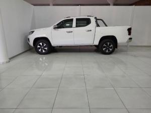 Peugeot Landtrek 1.9TD double cab Allure - Image 2