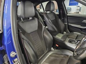 BMW 3 Series 320i Mzansi Edition - Image 14