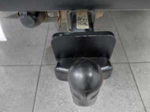 Toyota Hilux 2.4GD-6 double cab 4x4 Raider manual - Image 11