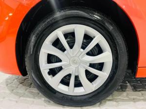 Opel Corsa 1.2 - Image 15