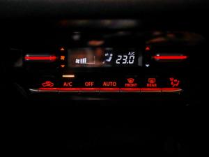 Suzuki Baleno 1.5 GLX auto - Image 14