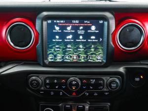 Jeep Cherokee 3.2 Overland 4x4 - Image 13