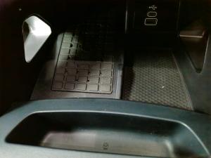 Ford Everest 3.0TD V6 4WD Platinum - Image 12