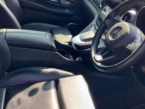 Mercedes-Benz V-Class V300d Exclusive - Image 13