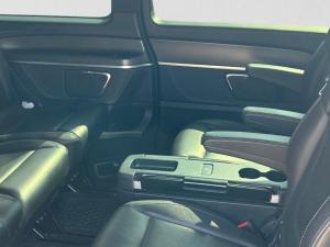 Mercedes-Benz V-Class V300d Exclusive - Image 14