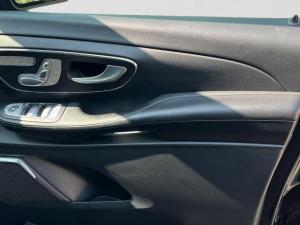 Mercedes-Benz V-Class V300d Exclusive - Image 19