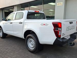 Isuzu D-Max 1.9TD double cab L 4x4 manual - Image 12