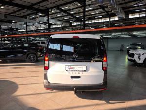 Volkswagen Caddy Maxi Kombi 2.0 TDi - Image 7