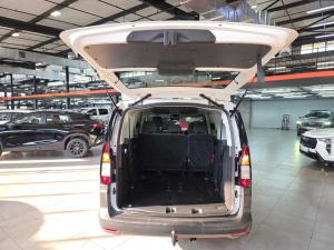 Volkswagen Caddy Maxi Kombi 2.0 TDi - Image 8