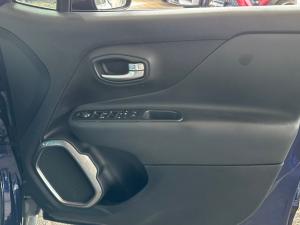 Jeep Renegade 1.4T Limited - Image 17