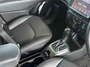 Jeep Renegade 1.4T Limited - Image 19