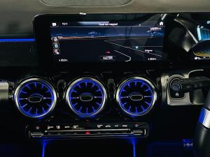 Mercedes-Benz GLB GLB35 4Matic - Image 10