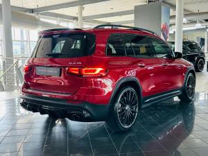 Mercedes-Benz GLB GLB35 4Matic - Image 2