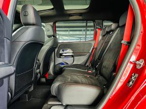 Mercedes-Benz GLB GLB35 4Matic - Image 6