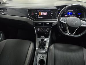 Volkswagen Polo hatch 1.0TSI Life manual - Image 2
