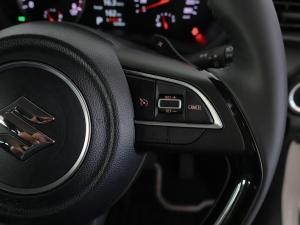 Suzuki Swift 1.2 GLX auto - Image 25