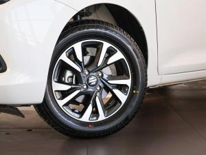Suzuki Swift 1.2 GLX auto - Image 3