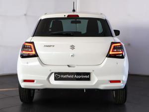 Suzuki Swift 1.2 GLX auto - Image 7