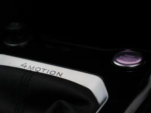 Volkswagen T-Roc 2.0TSI 4Motion R-Line - Image 18