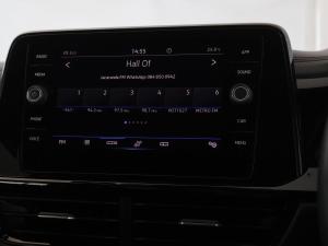 Volkswagen T-Roc 2.0TSI 4Motion R-Line - Image 20
