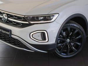 Volkswagen T-Roc 2.0TSI 4Motion R-Line - Image 2